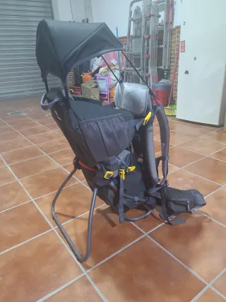 Mochila Porta Bebé Montaña Deuter