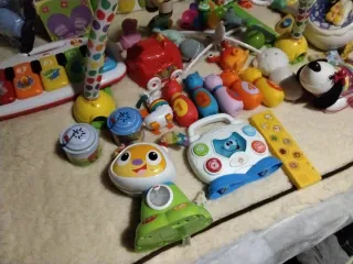 Lote de juguetes infantiles