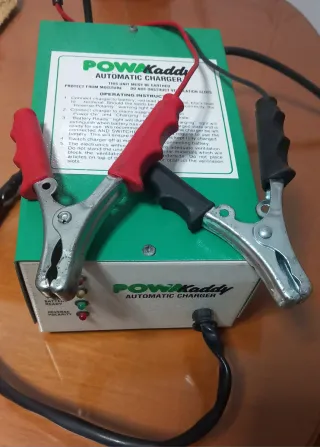 Cargador PowaKaddy para Carrito Golf