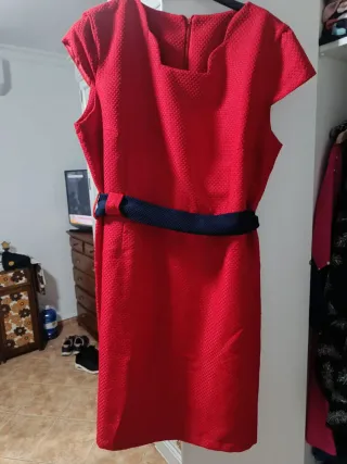 Vestido rojo talla 52
