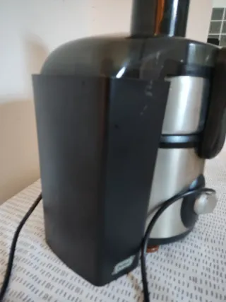 Exprimidora Eléctrica Acero Inoxidable