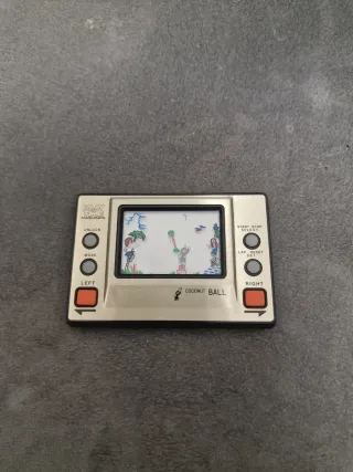 Maquinita Masudaya Coconut Ball