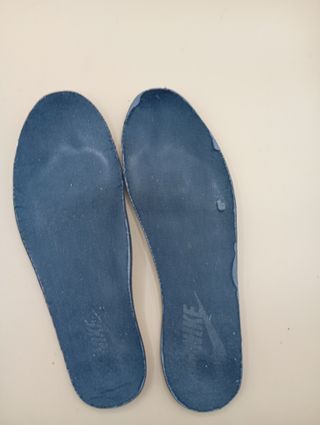 Nike Zoom Vomero Gris y Blanco