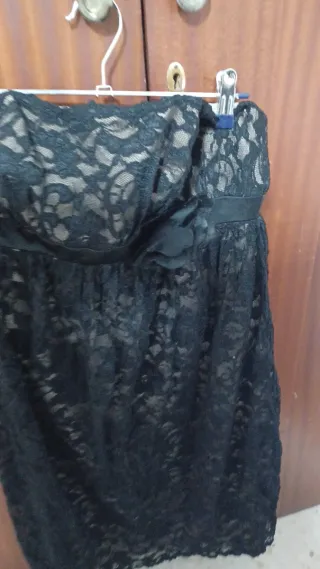 Vestido palabra de honor negro y beige T.40