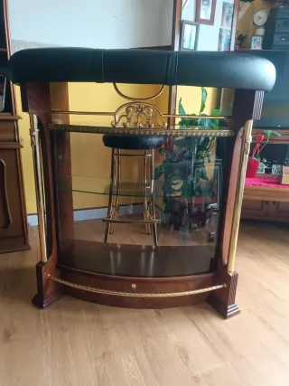 Barra de Mini Bar con Silla