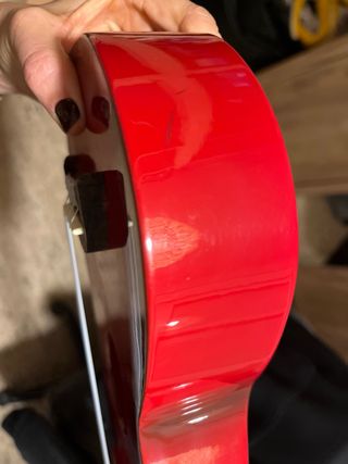 Ukelele Makala Rojo