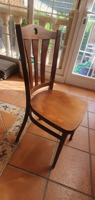 Sillas de madera