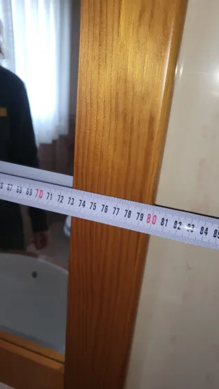 Mueble de baño madera y mármol