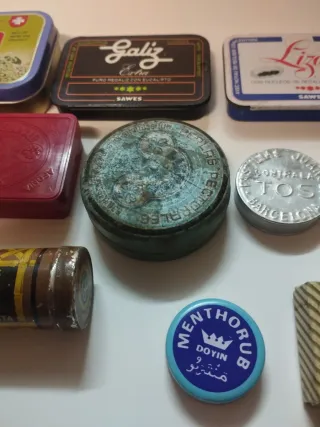Colección 10 cajitas antiguas regaliz y pastillas