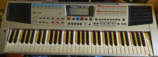 Piano Roland EM-25