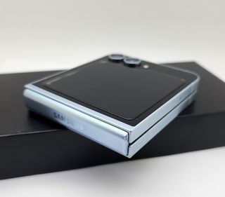 Smartphone SAMSUNG Galaxy Z Flip6 256GB 12GB Blu