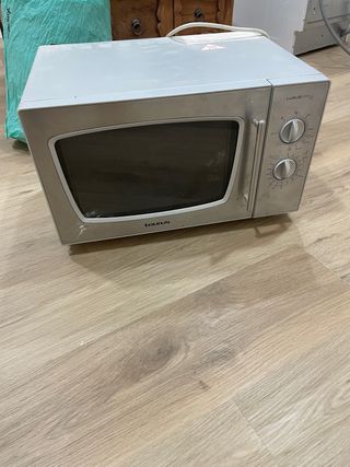 Microondas Taurus
