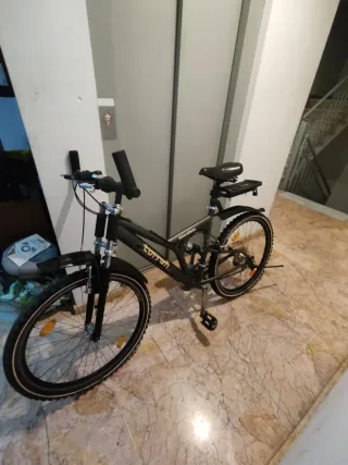 Bicicleta de carretera MTB 26 Negra VER!