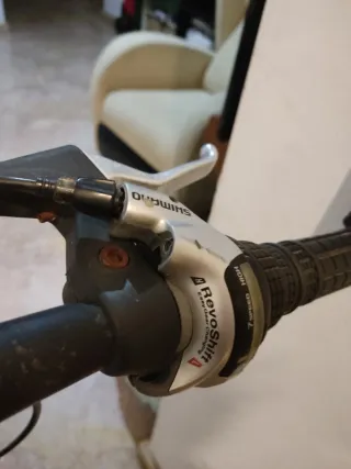 Bicicleta de carretera MTB 26 Negra VER!