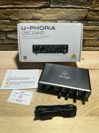 Behringer U-PHORIA Interfaz de Audio UMC204HD