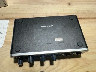 Behringer U-PHORIA Interfaz de Audio UMC204HD