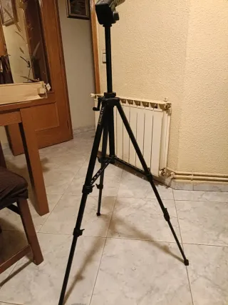 Trípode TH335