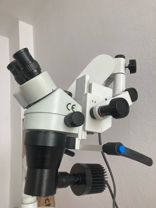 microscopio quirúrgico oftálmico portatil