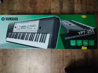 Teclado Yamaha YPT-255 + Soporte