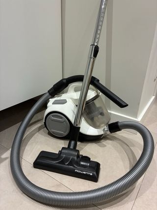 Aspirador Rowenta con cable