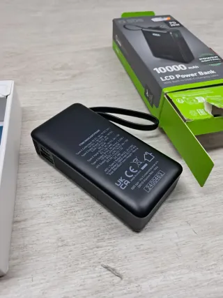 SBS Powerbank 10000mAh LCD Carga Rápida