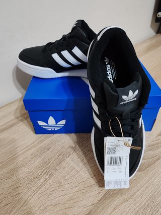 Zapatillas ADIDAS TEAM COURT 2.0 STR
