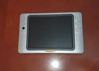 Regalo Televisor antiguo plateado con antena