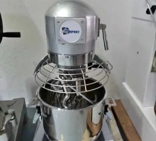 Amasadoras planetarie 643849808