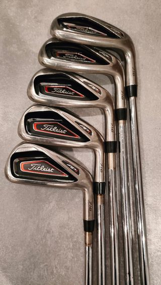 Set de hierros Titleist AP1 716