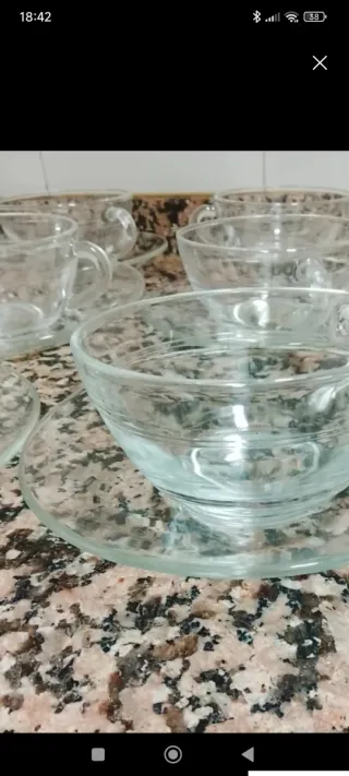 6 Tazas con Platos de Cristal