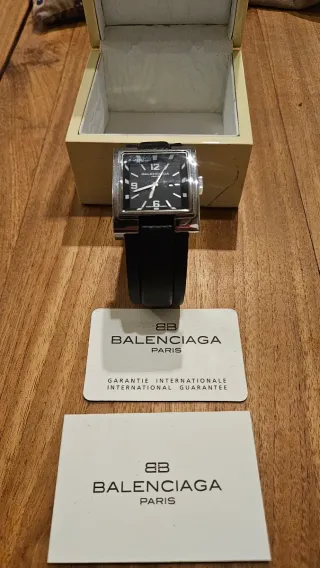 Reloj Balenciaga Paris Cuadrado Negro Plata