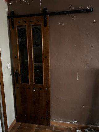 Riel para puerta corredera