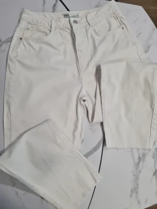 Vaqueros Zara Mon Blancos Talla 42