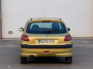 Peugeot 206 2004