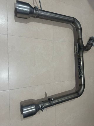 Escape BMW doble salida tipo 335