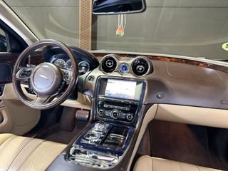 Jaguar XJ 3.0 D V6 Premium Luxury