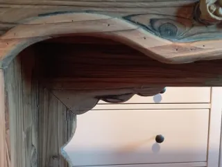 Marco de chimenea rústico de madera