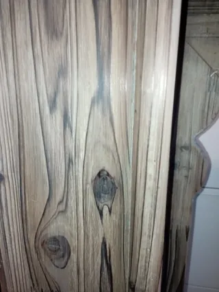 Marco de chimenea rústico de madera