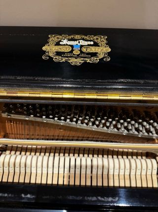Piano de pared KAWAI NS 10