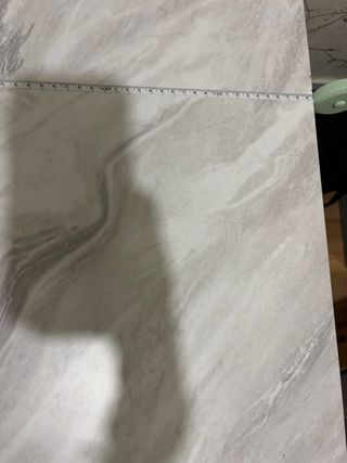 Mesa de comedor efecto mármol