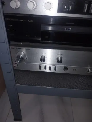 Amplificador Grundig V1000 Plata