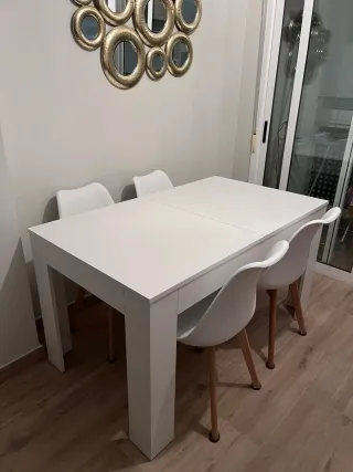 Mesa comedor extensible blanca