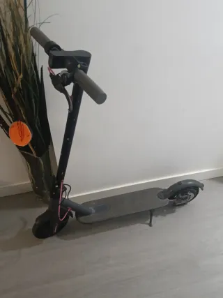 Patinete Eléctrico Negro