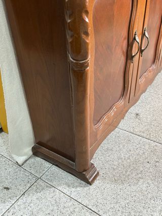 Mueble de entrada con mármol
