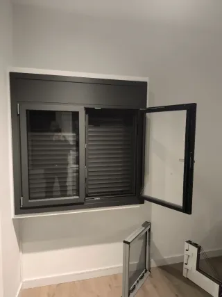 Ventana Monoblock Aluminio Motorizada
