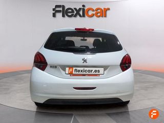 Peugeot 208 5P ALLURE 1.2L PureTech 60KW (82CV)