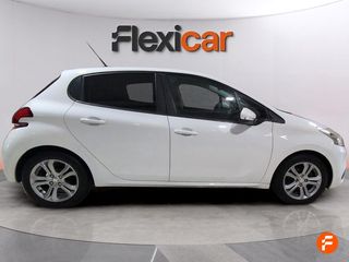 Peugeot 208 5P ALLURE 1.2L PureTech 60KW (82CV)
