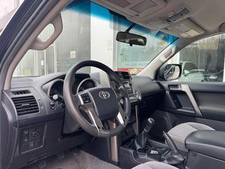 TOYOTA Land Cruiser 3.0 D4D GX