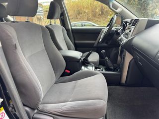 TOYOTA Land Cruiser 3.0 D4D GX