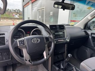 TOYOTA Land Cruiser 3.0 D4D GX